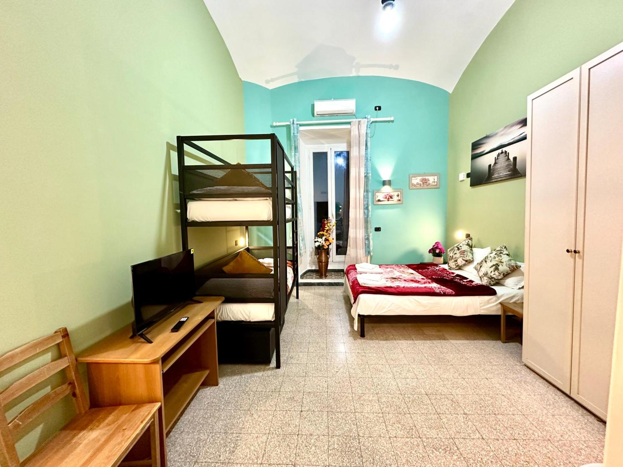 רומא B&B Termini Colosseo Suite מראה חיצוני תמונה